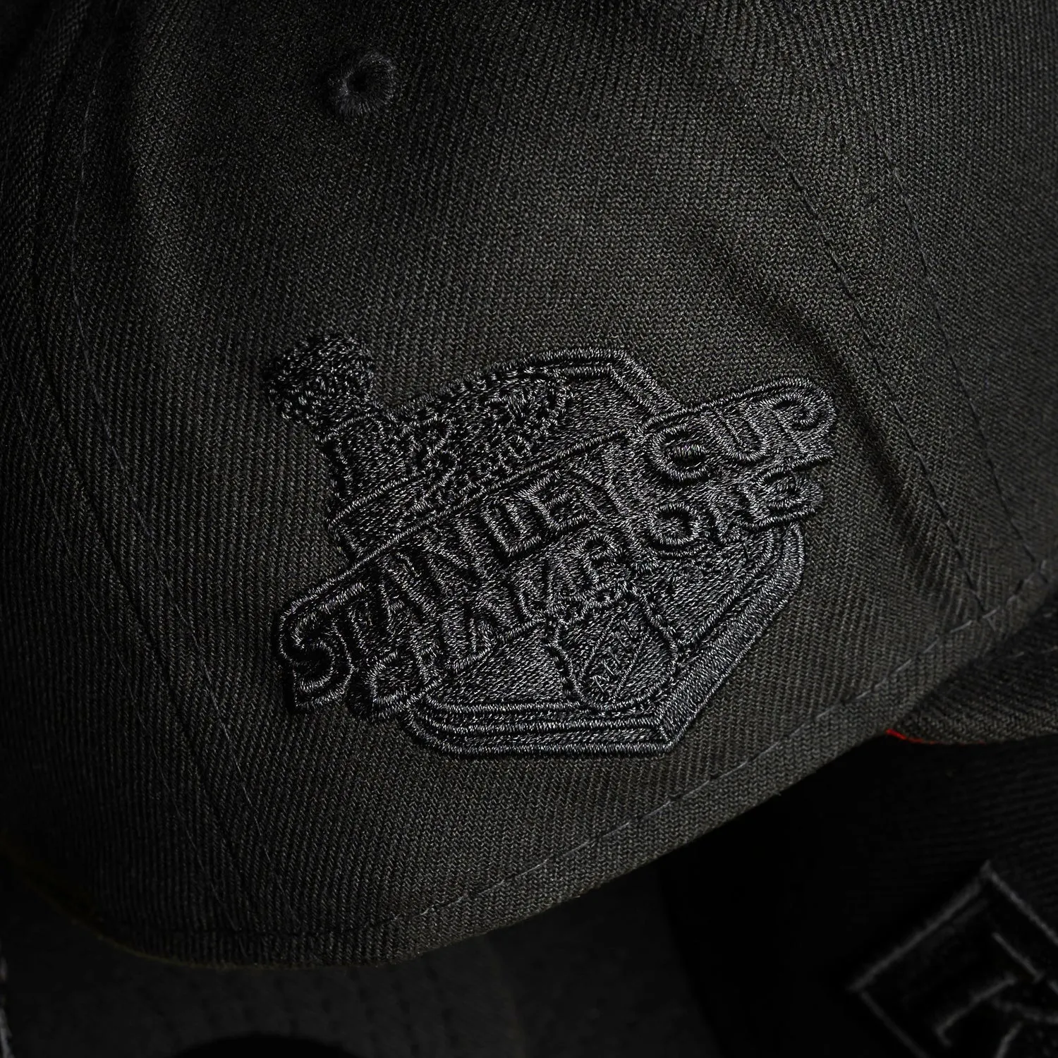 Big Sale Today Hot Discount Deal Anaheim Ducks Nhl Black Scarlet Uv / New Era 59Fifty Fitted Cap