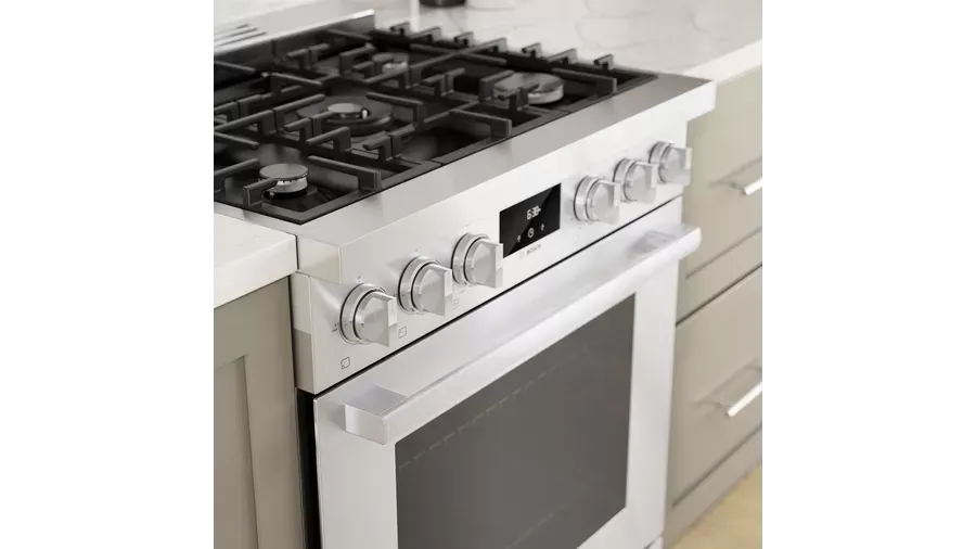 Bosch 800 Series Industrial Gas Range - Stainless - HGS8055UC