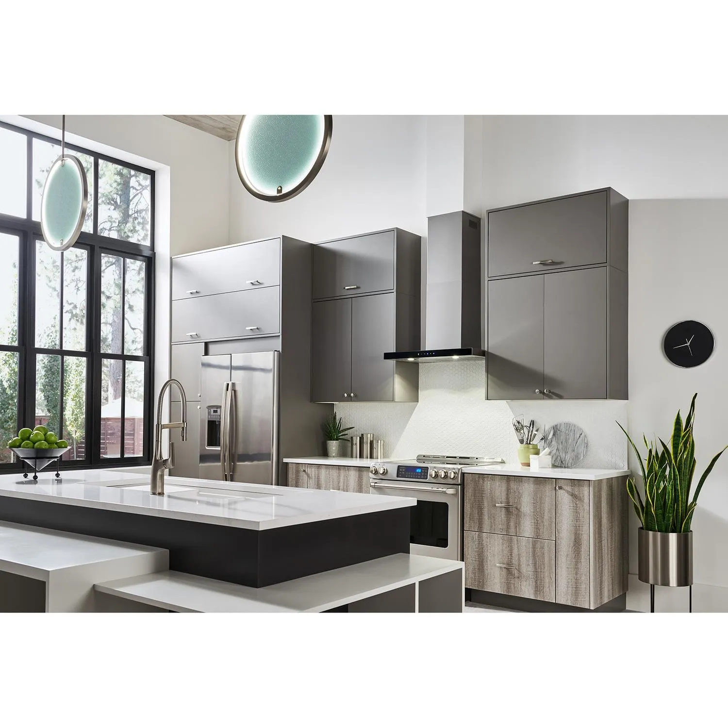 Broan BWT1304SSB Broan?? 30-Inch Convertible Wall-Mount T-Style Chimney Range Hood, 450 Max Cfm, Stainless Steel W/Black Glass