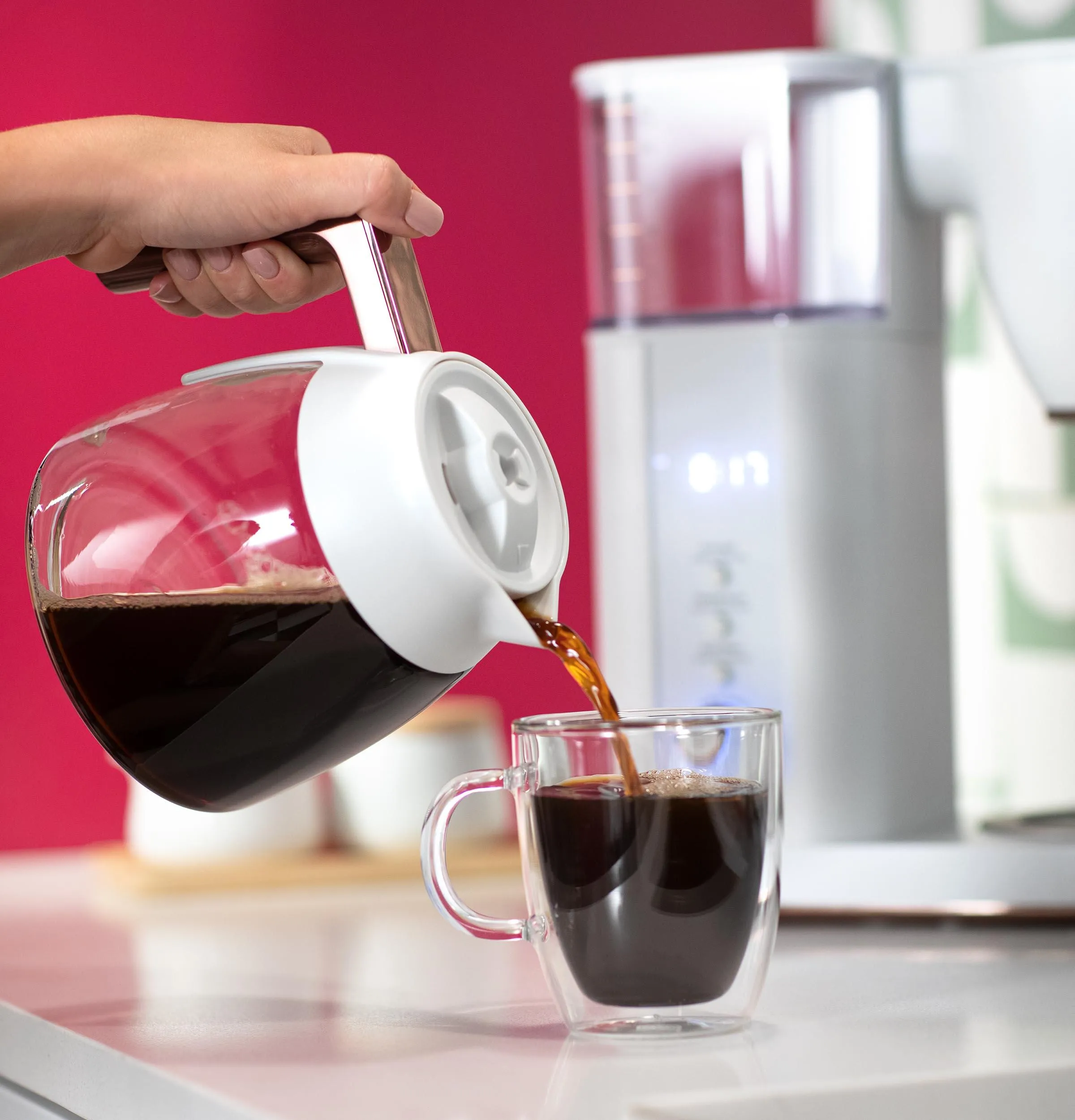 Cafe C7CDABS4RW3 Caf&#8482; Specialty Drip Coffee Maker With Glass Carafe