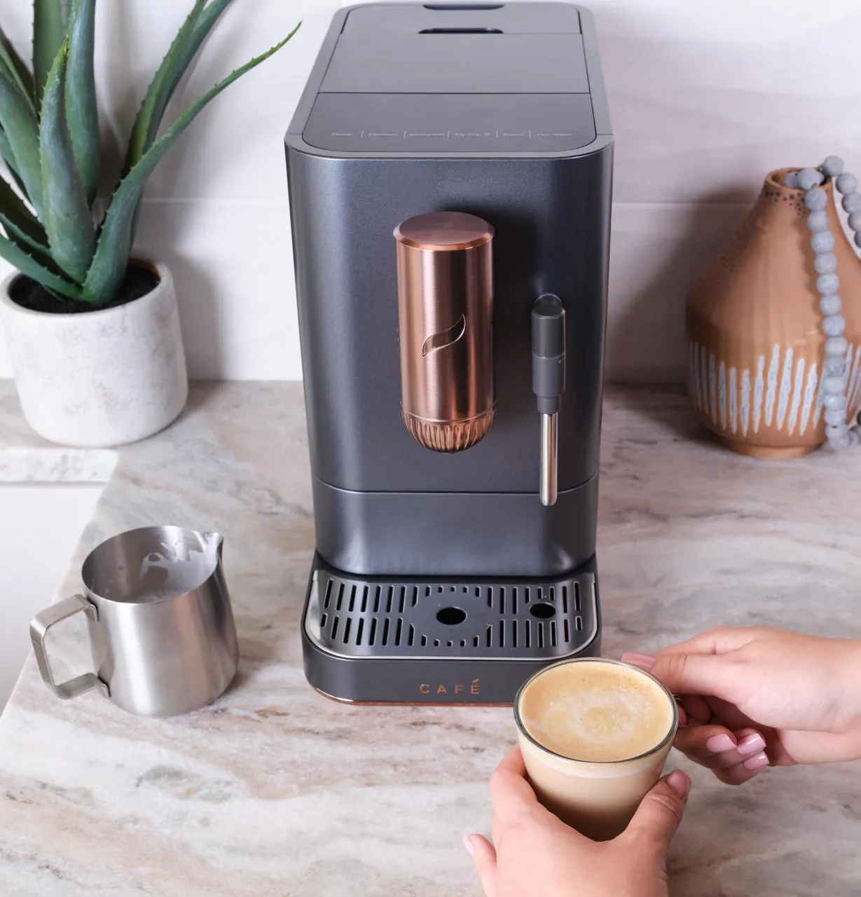 Cafe C7CEBBS3RD3 Caf&#8482; Affetto Automatic Espresso Machine   Frother