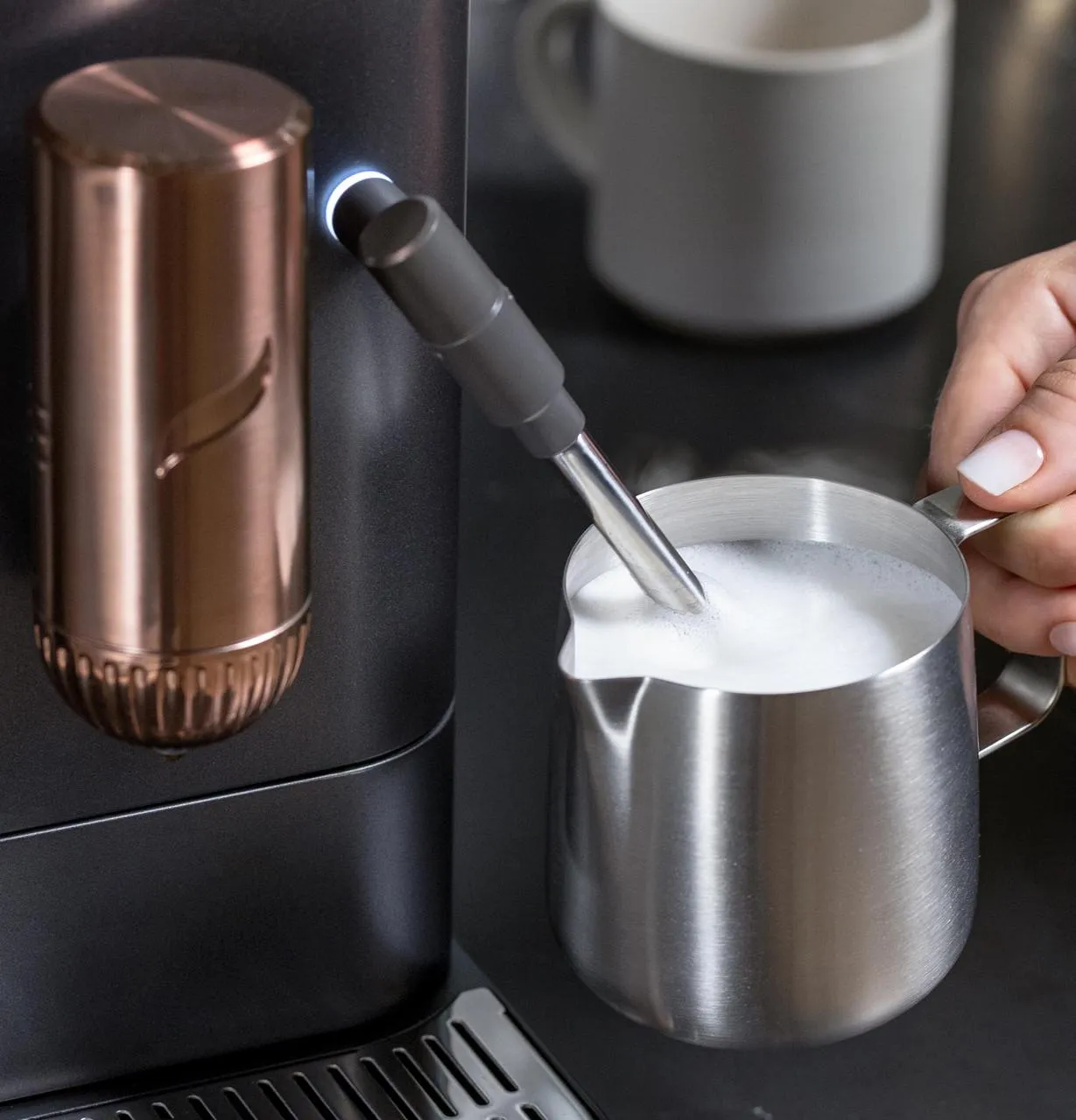 Cafe C7CEBBS3RD3 Caf&#8482; Affetto Automatic Espresso Machine   Frother