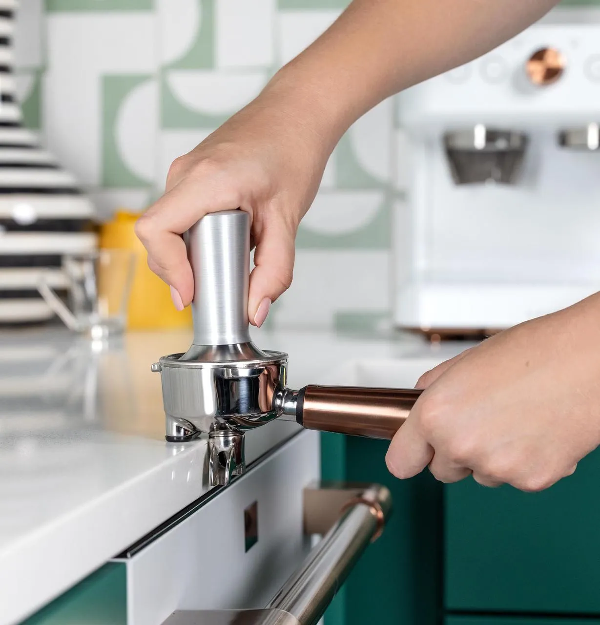 Cafe C7CESAS4RW3 Caf&#8482; Bellissimo Semi Automatic Espresso Machine   Frother