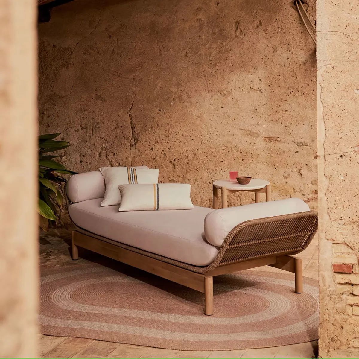 Catalina Alfresco Sunlounger/Daybed