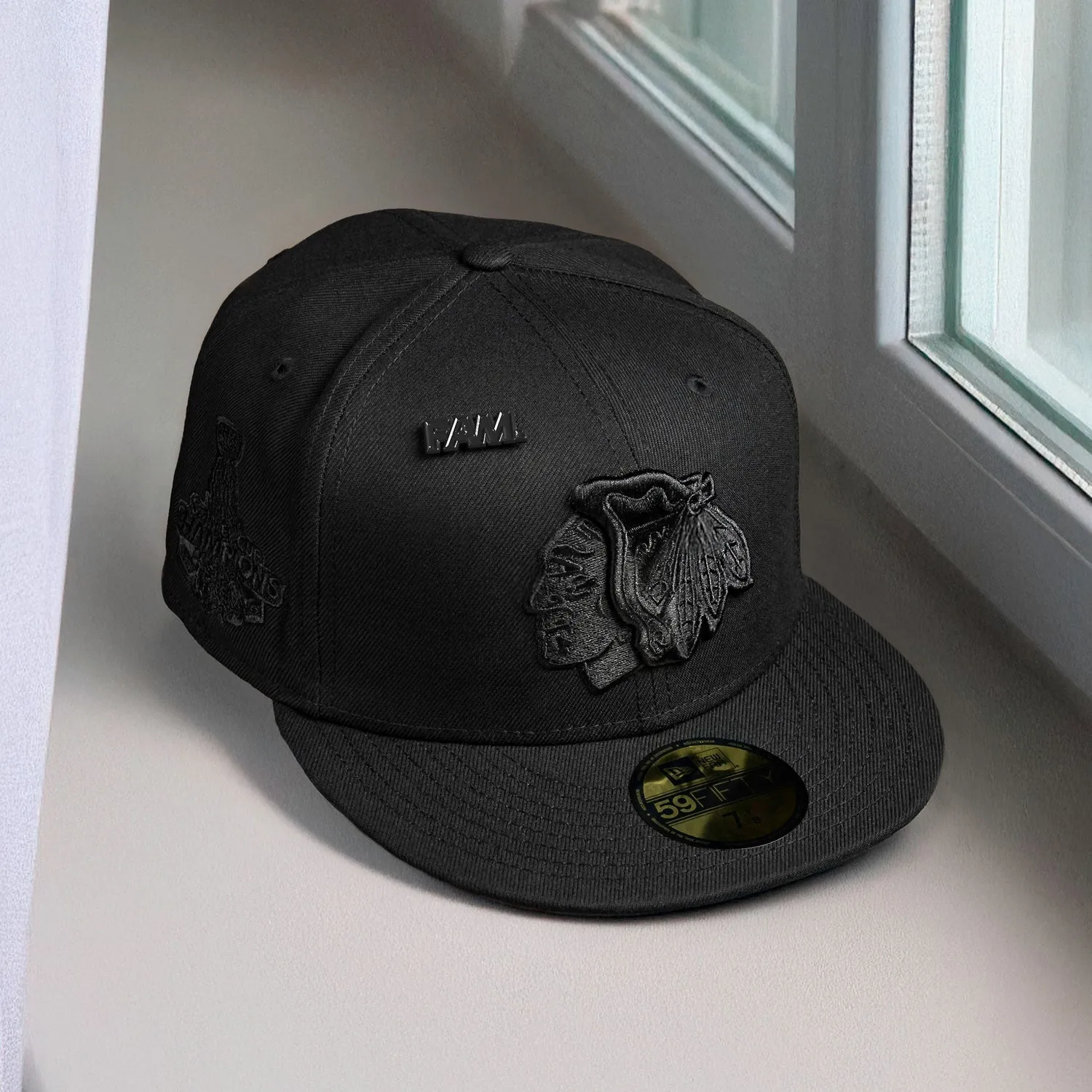 Shop & Save Big Special Occasion Discount Chicago Blackhawks Nhl Black Scarlet Uv / New Era 59Fifty Fitted Cap