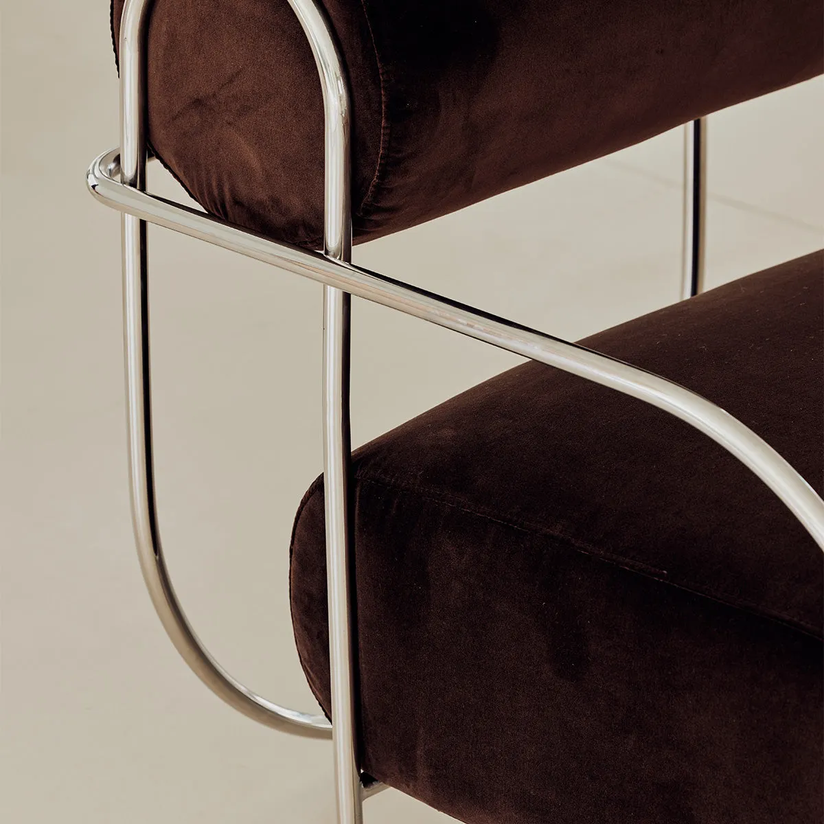 Chromeo Armchair & Ottoman (Avalon Piccolo)