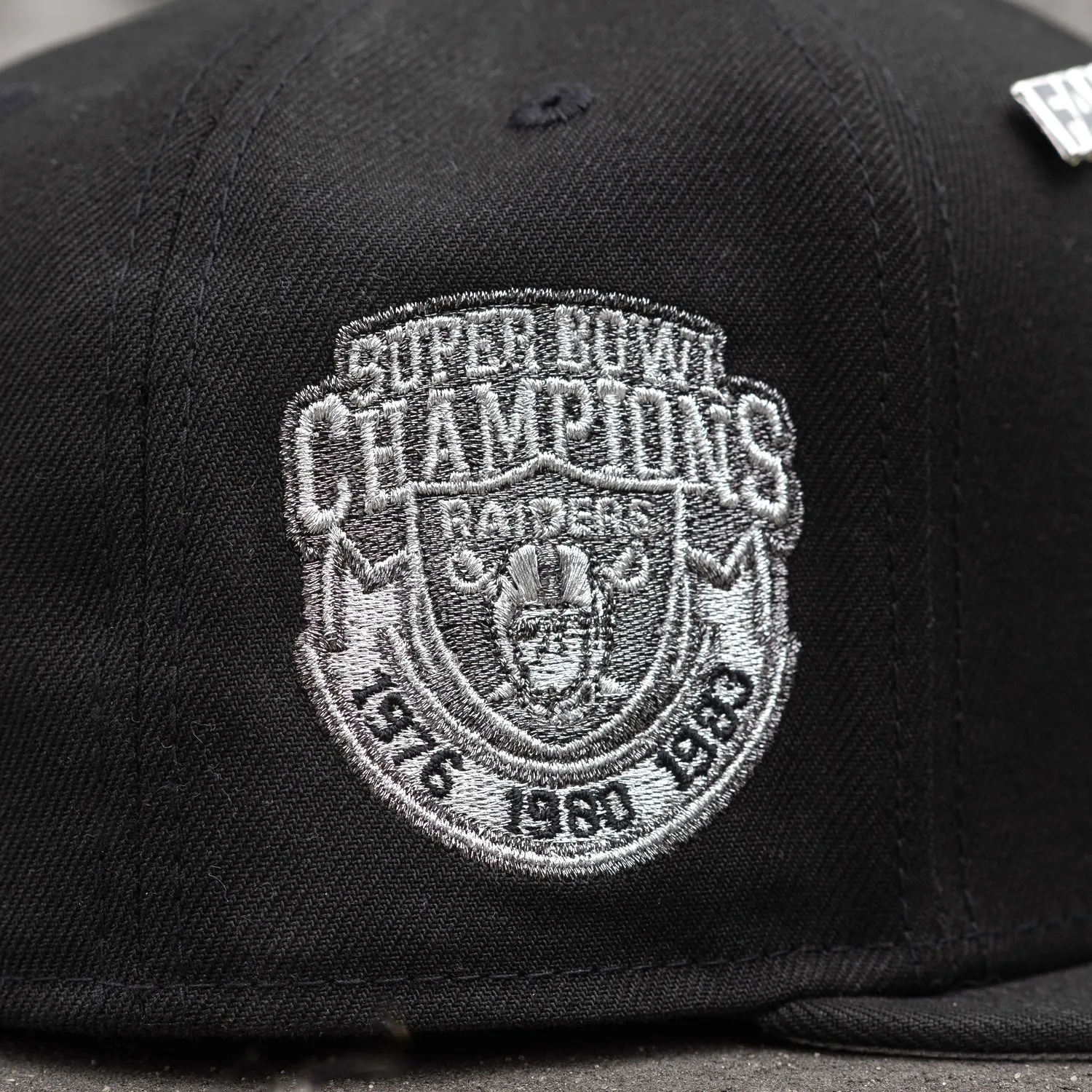 Clearance Alert Now Last Chance Steal New Era 59Fifty Nfl Las Vegas Raiders Black / Gray Uv Fitted Cap