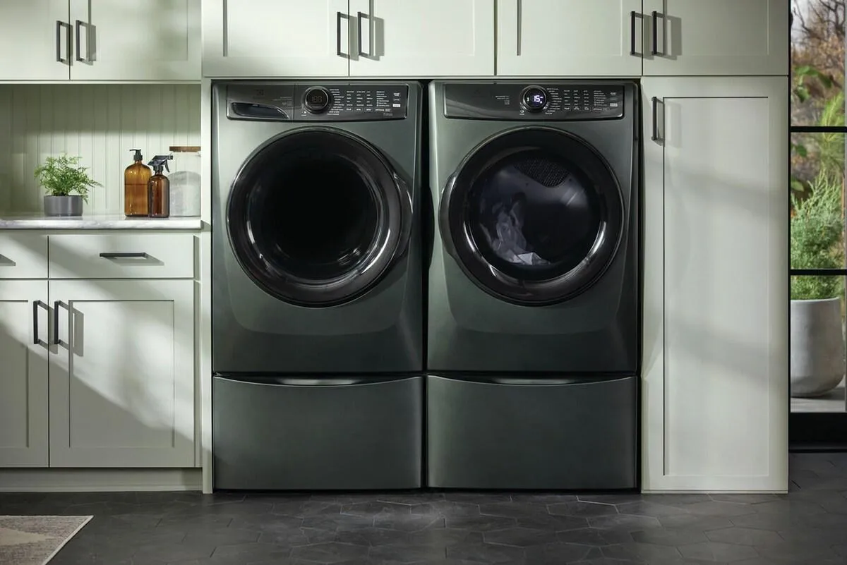 Electrolux ELFG7738AA Electrolux Front Load Perfect Steam&#8482; Gas Dryer With Luxcare Dry And Instant Refresh - 8.0 Cu. Ft.