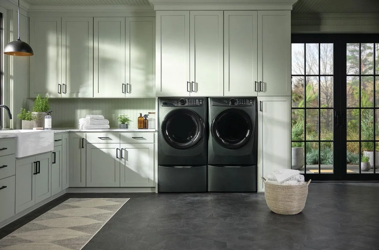Electrolux ELFG7738AA Electrolux Front Load Perfect Steam&#8482; Gas Dryer With Luxcare Dry And Instant Refresh - 8.0 Cu. Ft.