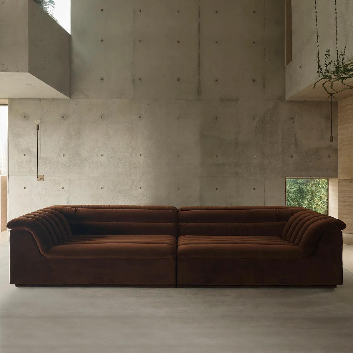 Float 4 Seat Sofa (Avalon Piccolo)
