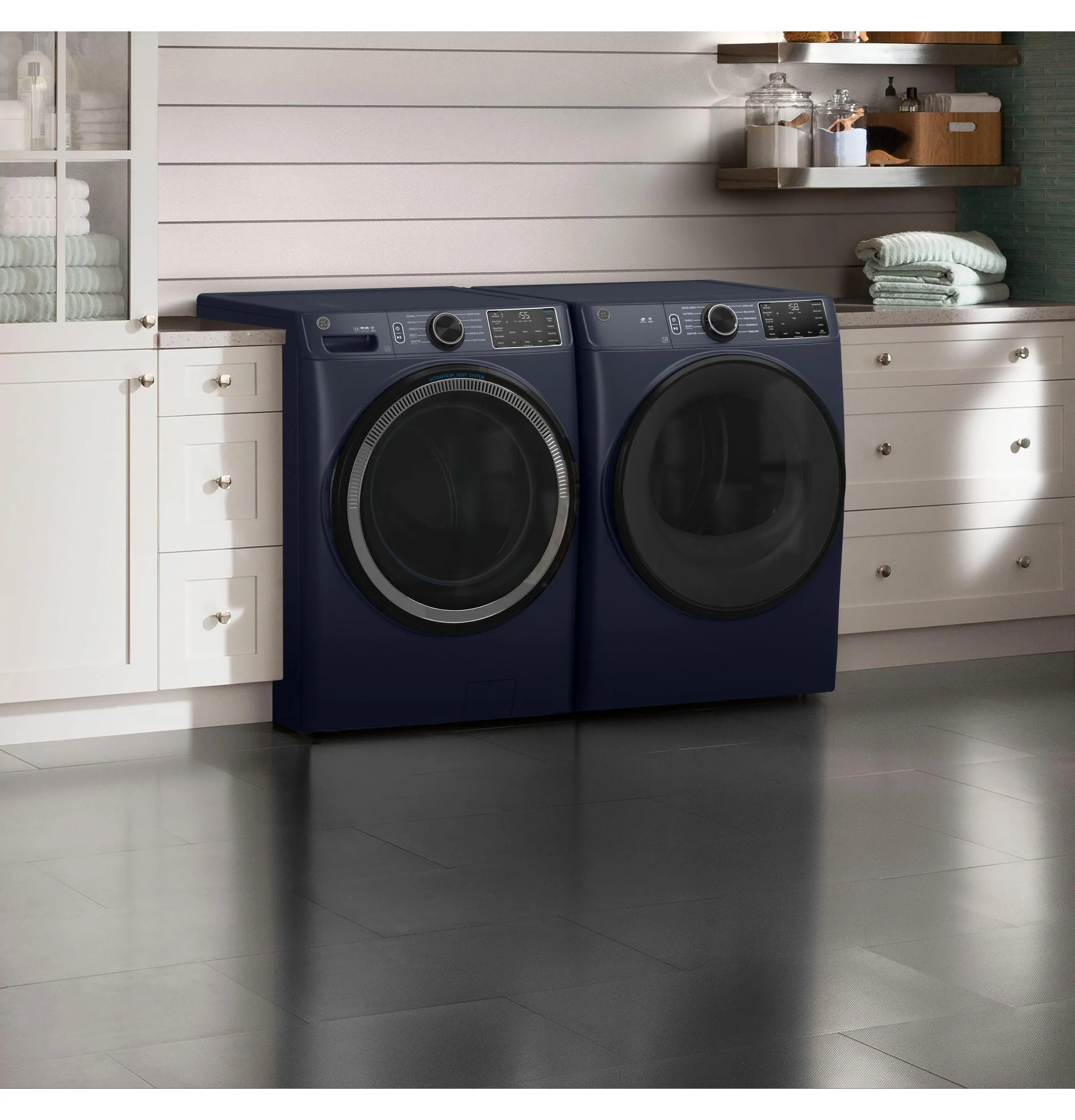 Ge Appliances GFD55GSPRRS Ge 7.8 Cu. Ft. Capacity Smart Front Load Gas Dryer With Sanitize Cycle