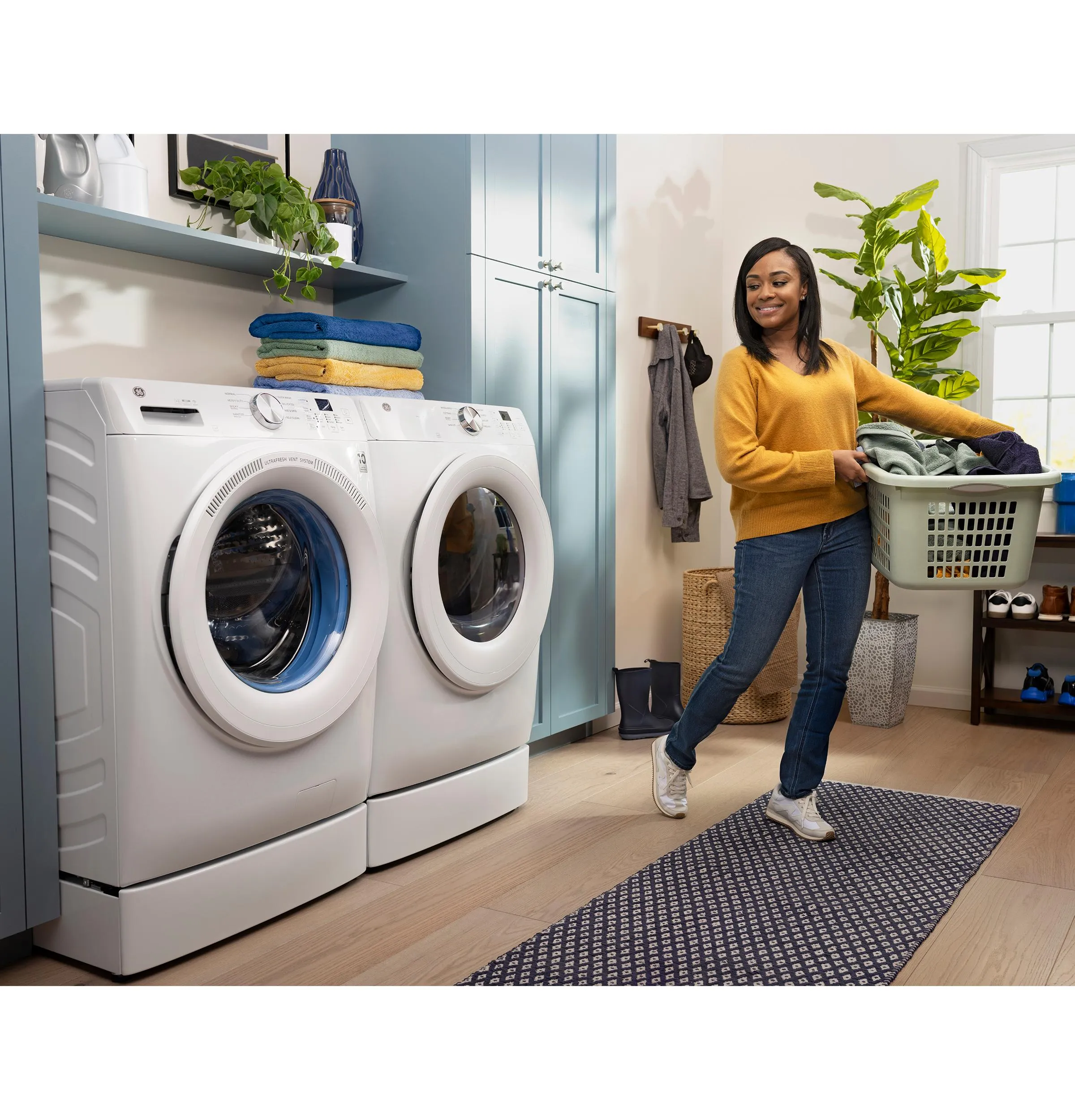 Ge Appliances GFW350SSYWW Ge? Energy Star? 4.6 Cu. Ft. Capacity Smart Front Load Washer With Ultrafresh Vent System With Odorblock&#8482;