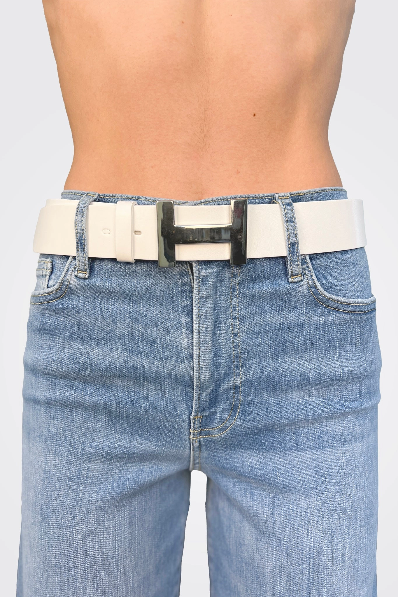 Shop & Save Big Shop & Grab Now H Buckle Leather Belt - White