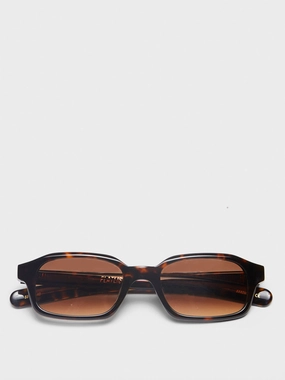 Hanky Sunglasses In Dark Tortoise And Brown Gradient Trending Offer Today