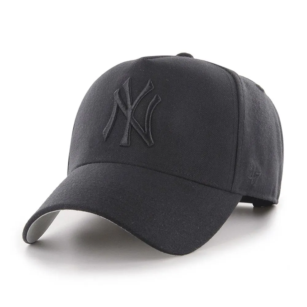 Shop & Grab Savings New York Yankees Black/Black '47 Mvp Dt Snapback