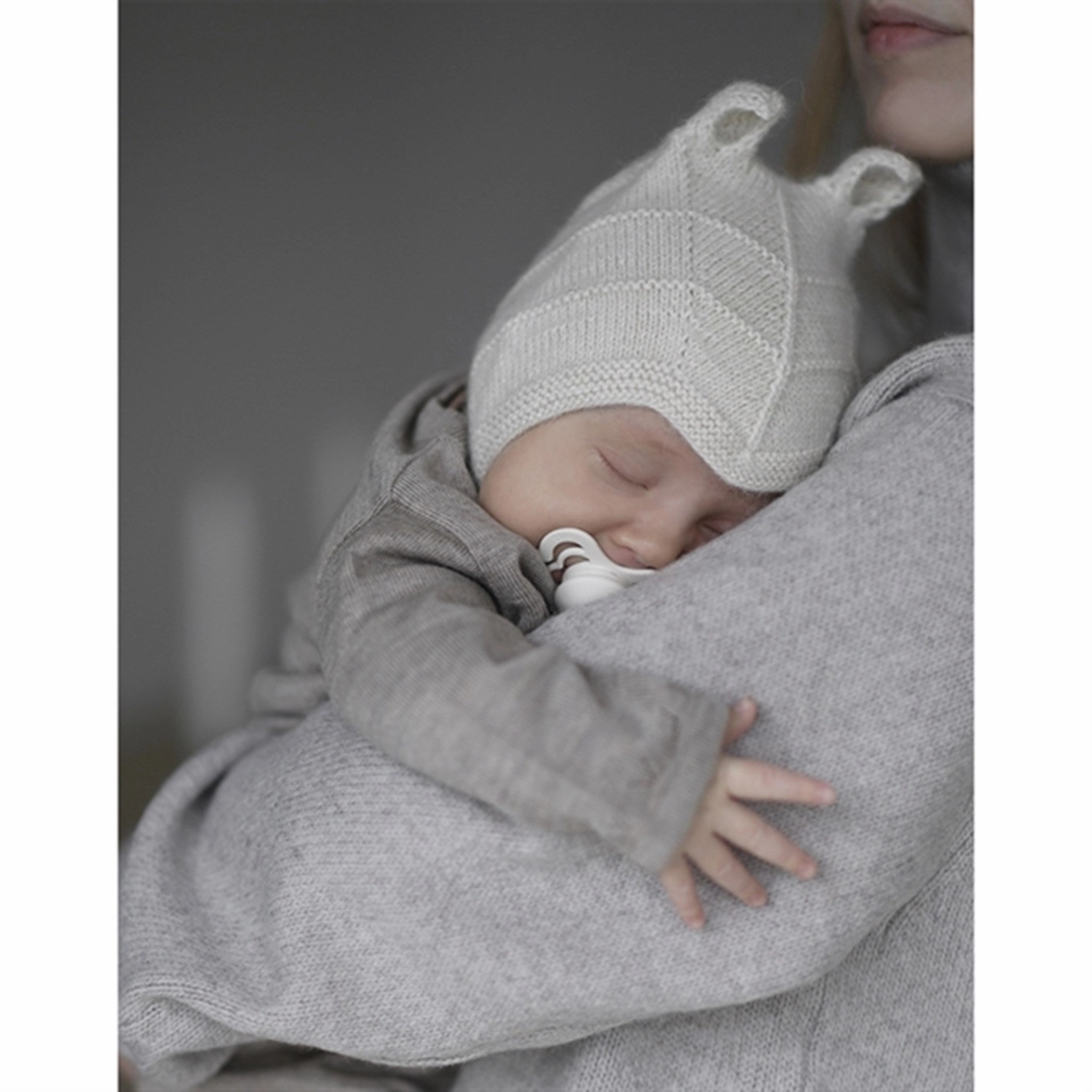 Huttelihut Balaclava Ears Wool Knit Off-White Best Seller Deal