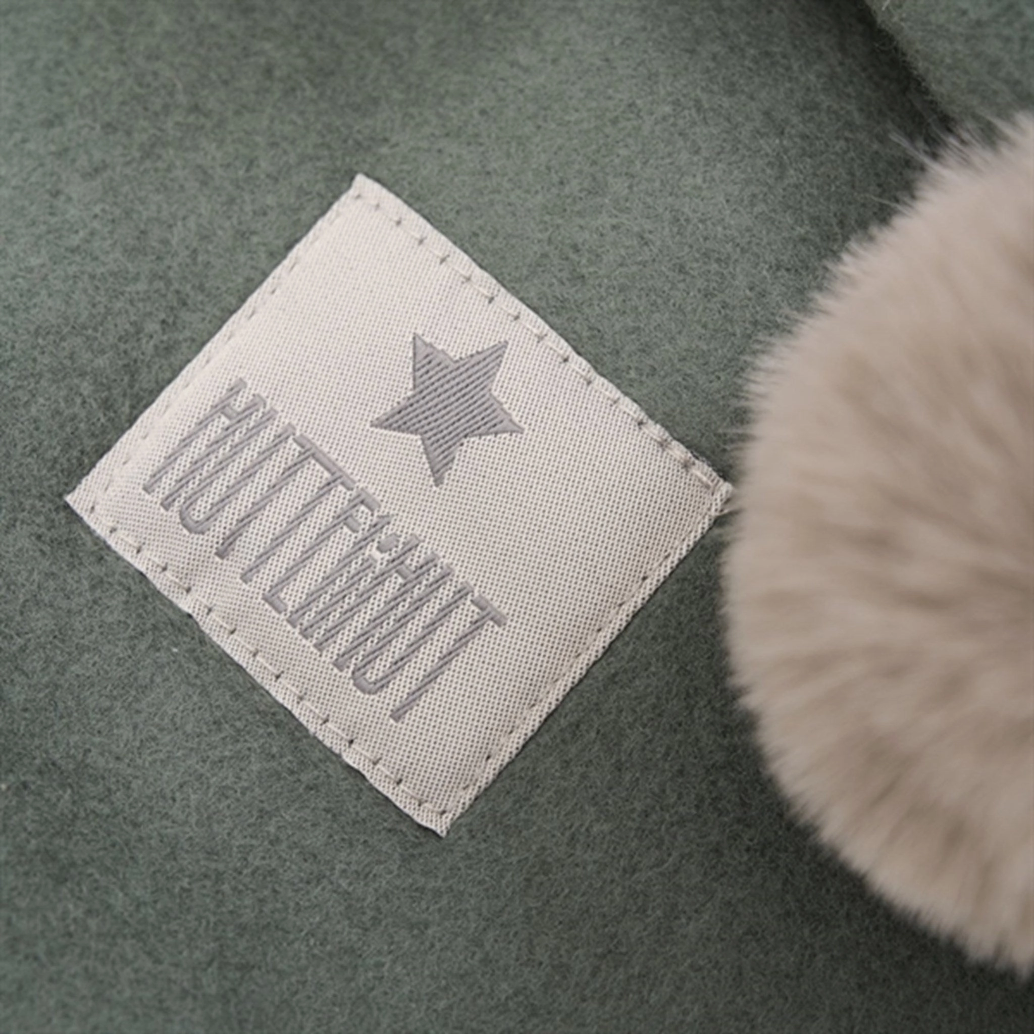 Hot Pick Deal Huttelihut X Luksusbaby Cotton Fleece Balaclava Climbing Ivy