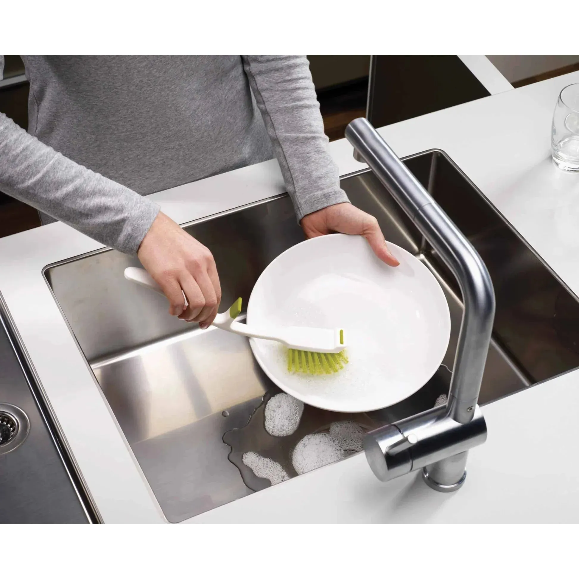 Joseph Joseph Edge Grey Washing-up Brush