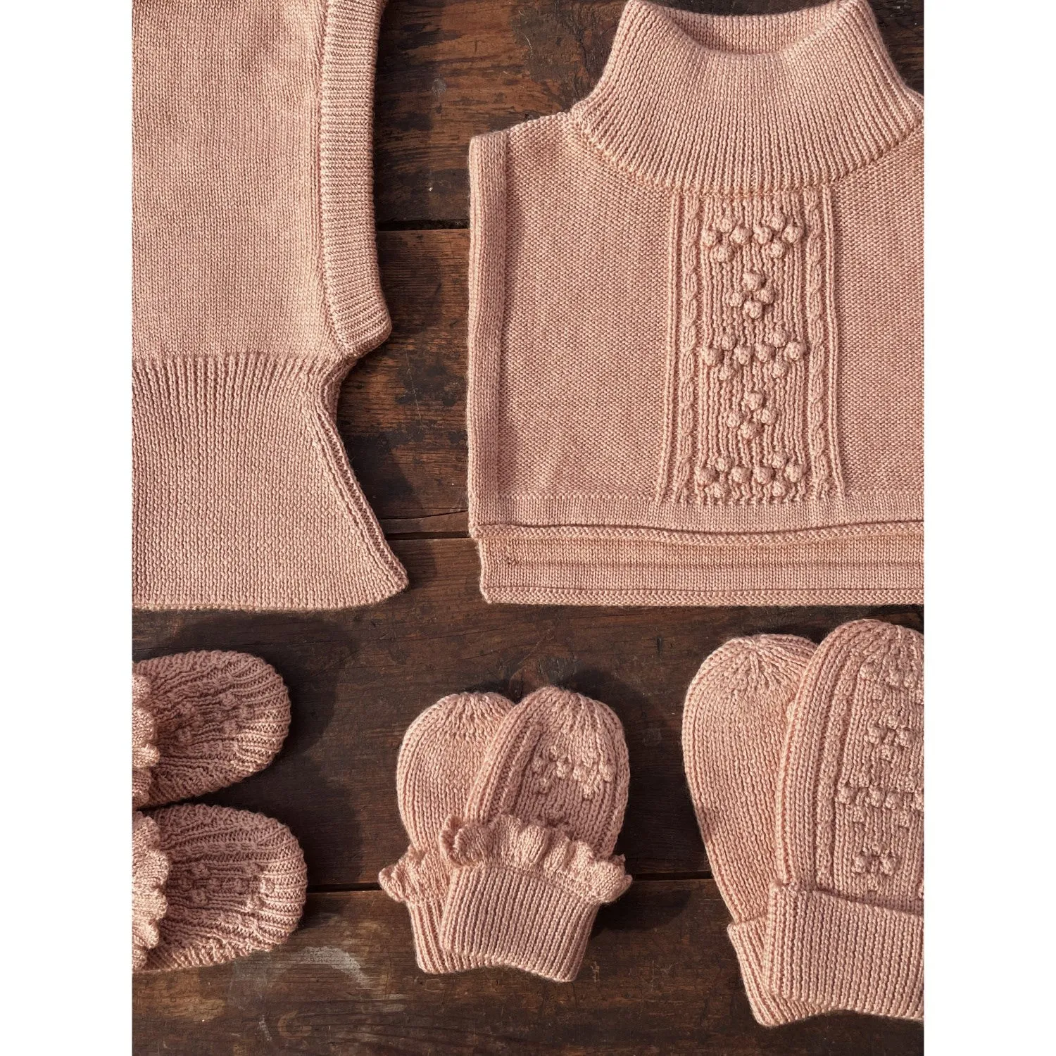 Konges Sljd Maple Sugar Cabby Mittens Surprise Offer Now Trending Now Offer