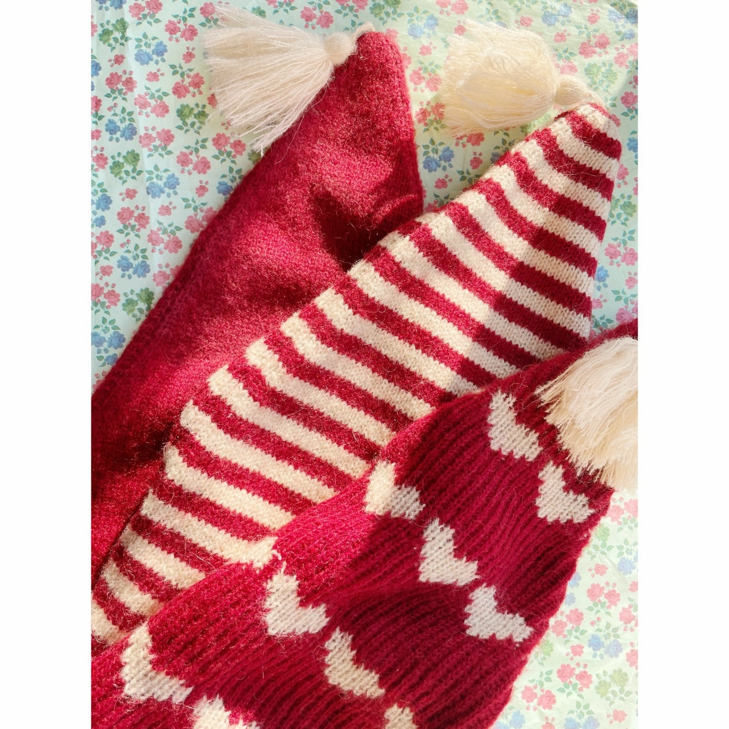 Konges Sljd Heart Laula Christmas Hat Perfect Gift Offer