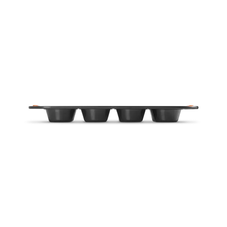 Le Creuset T.N.S Muffin Tray
