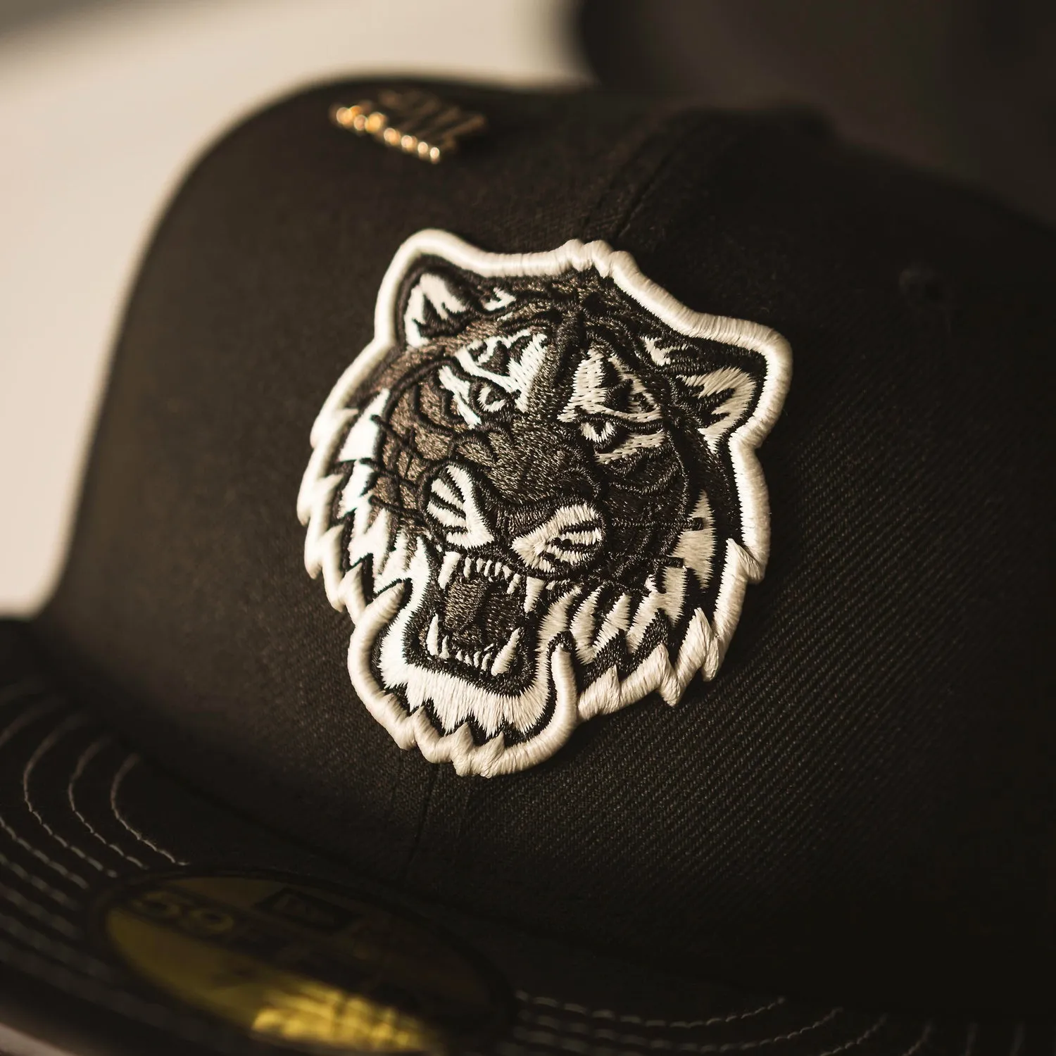 Save More Now Detroit Tigers Mlb Black Gray Uv / New Era 59Fifty Fitted Cap