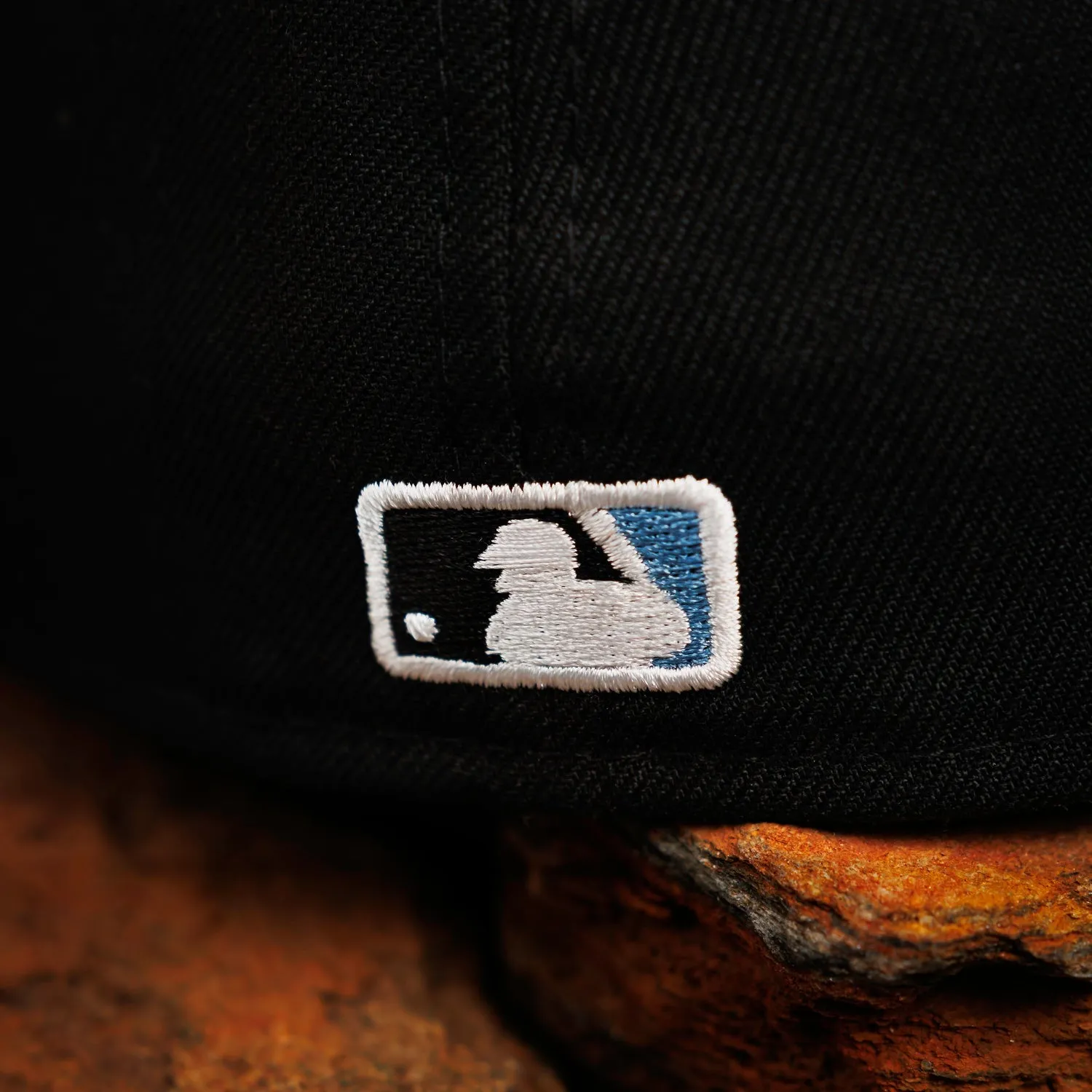 Limited Stock Offer Dont Wait! Save Today Los Angeles Dodgers Mlb Black Blue Uv / New Era 59Fifty Fitted Cap