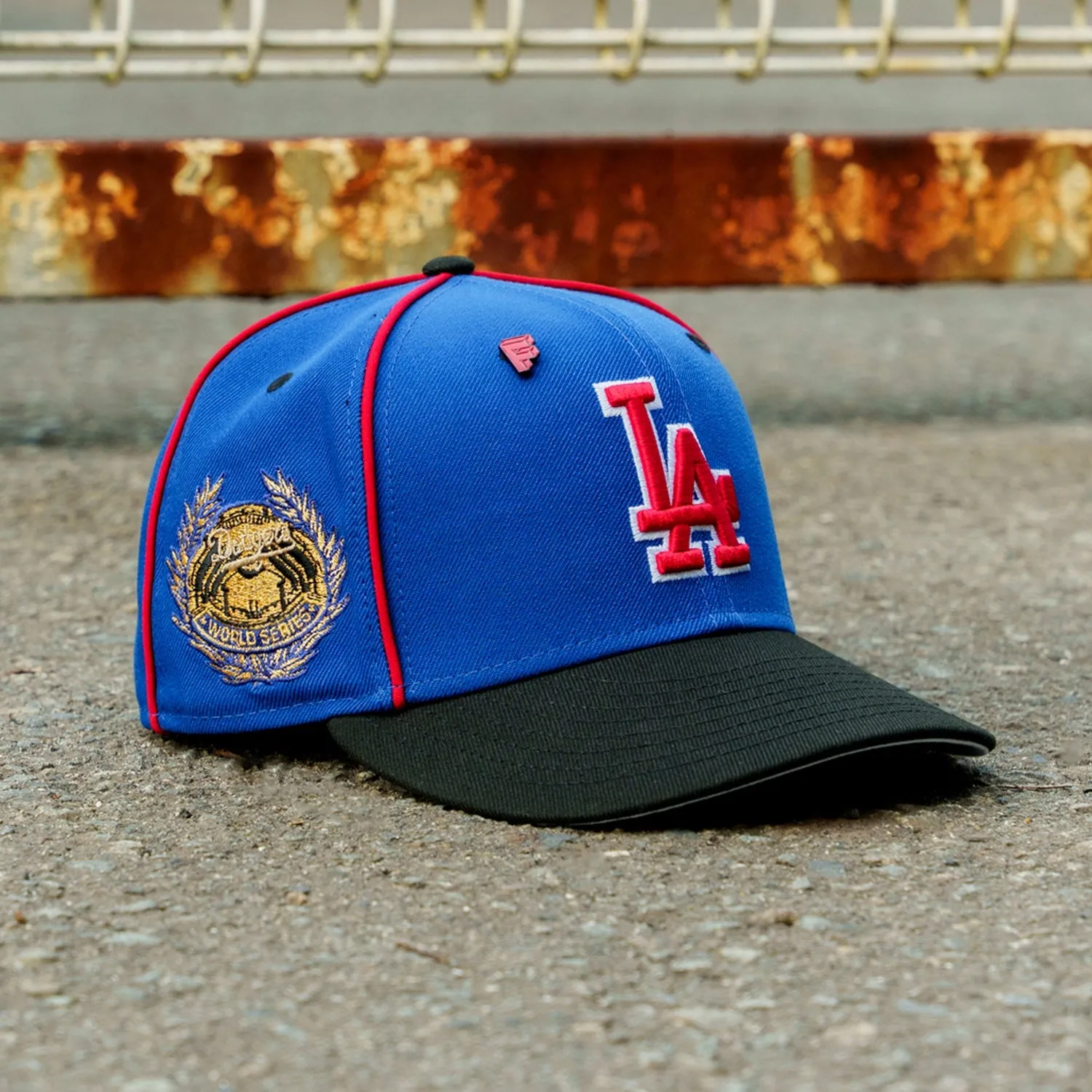 Shop & Grab Offer Exclusive Savings Event Los Angeles Dodgers Mlb Laurel Ws Blue White Uv / New Era 59Fifty Fitted Cap
