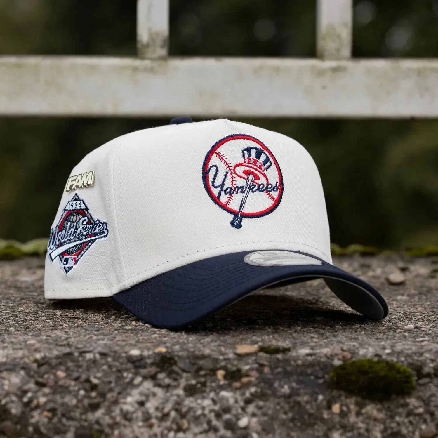 New Arrival Discount New Era 9Forty A-Frame Mlb New York Yankees World Series 1996 Two Tone / Grey Uv Snapback