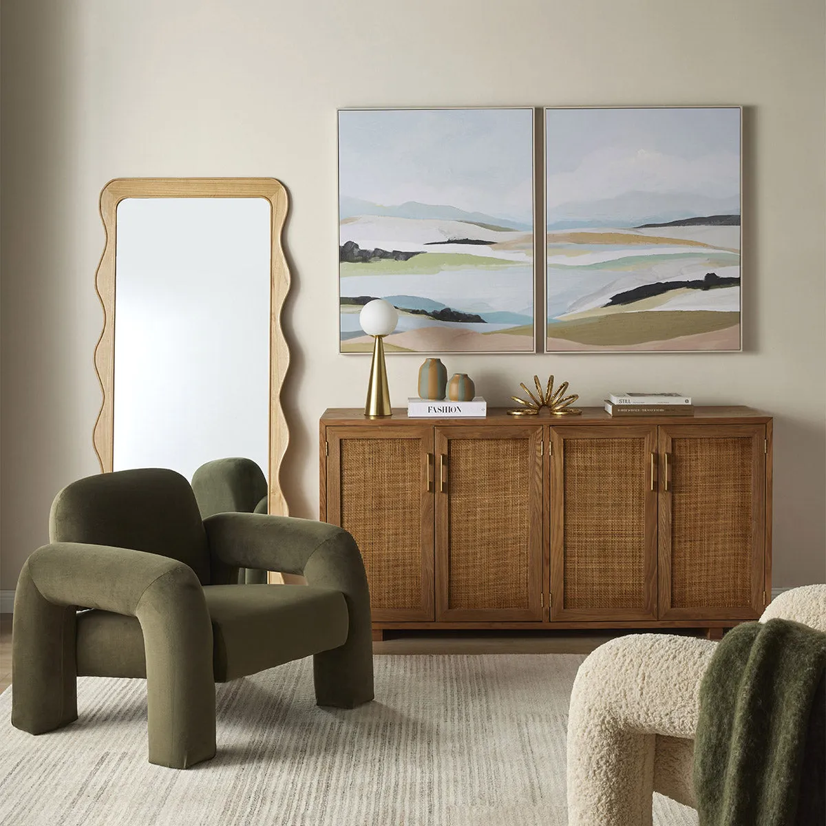 Mia Armchair