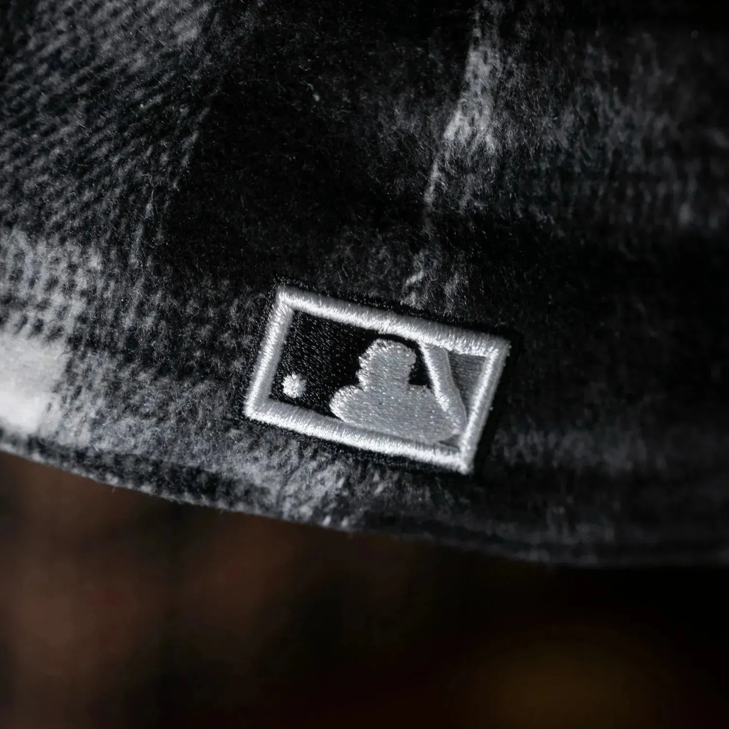 New Era 59Fifty Mlb Chicago White Sox Comiskey Park Plaid Black / Grey Uv Fitted Cap Shop Hot Deals Daily Clearance Deal