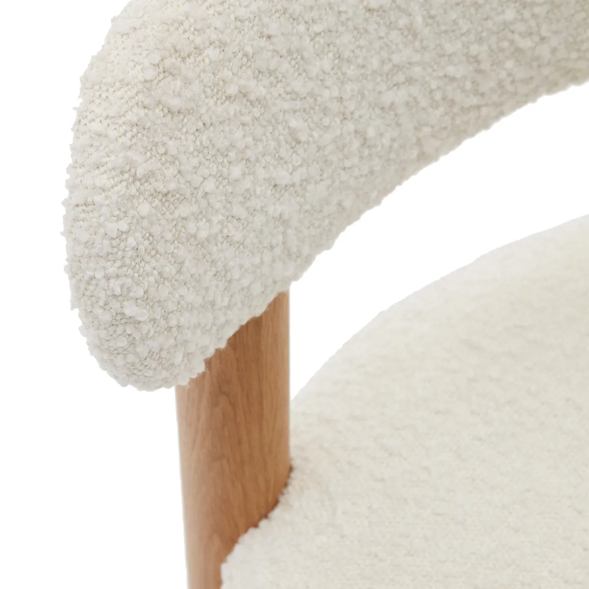 Nebai Chair
