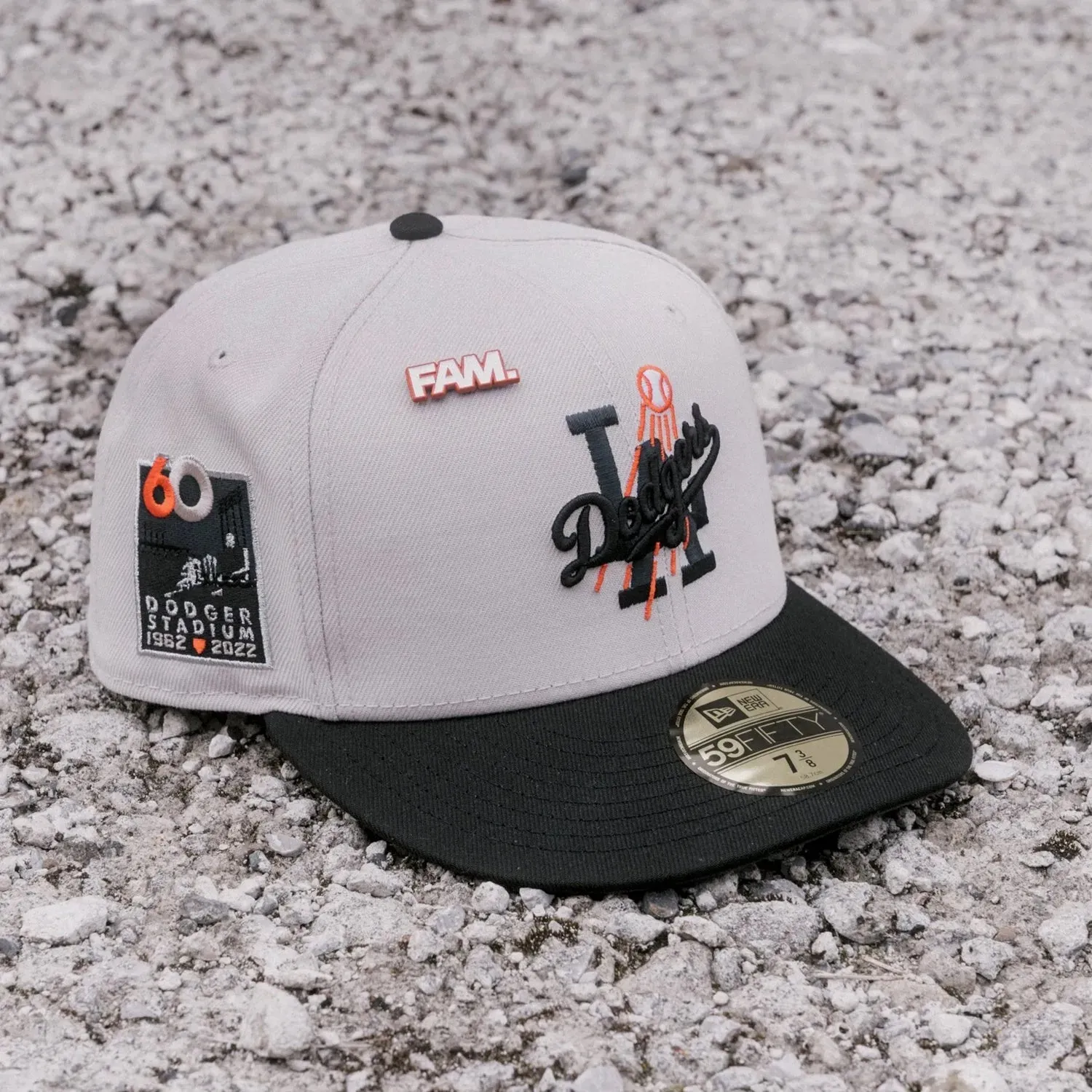 New Era 59Fifty Mlb Los Angeles Dodgers 60Th Anniversary Two Tone / Graphite Uv Fitted Cap Price Drop Today Trending Hot Picks