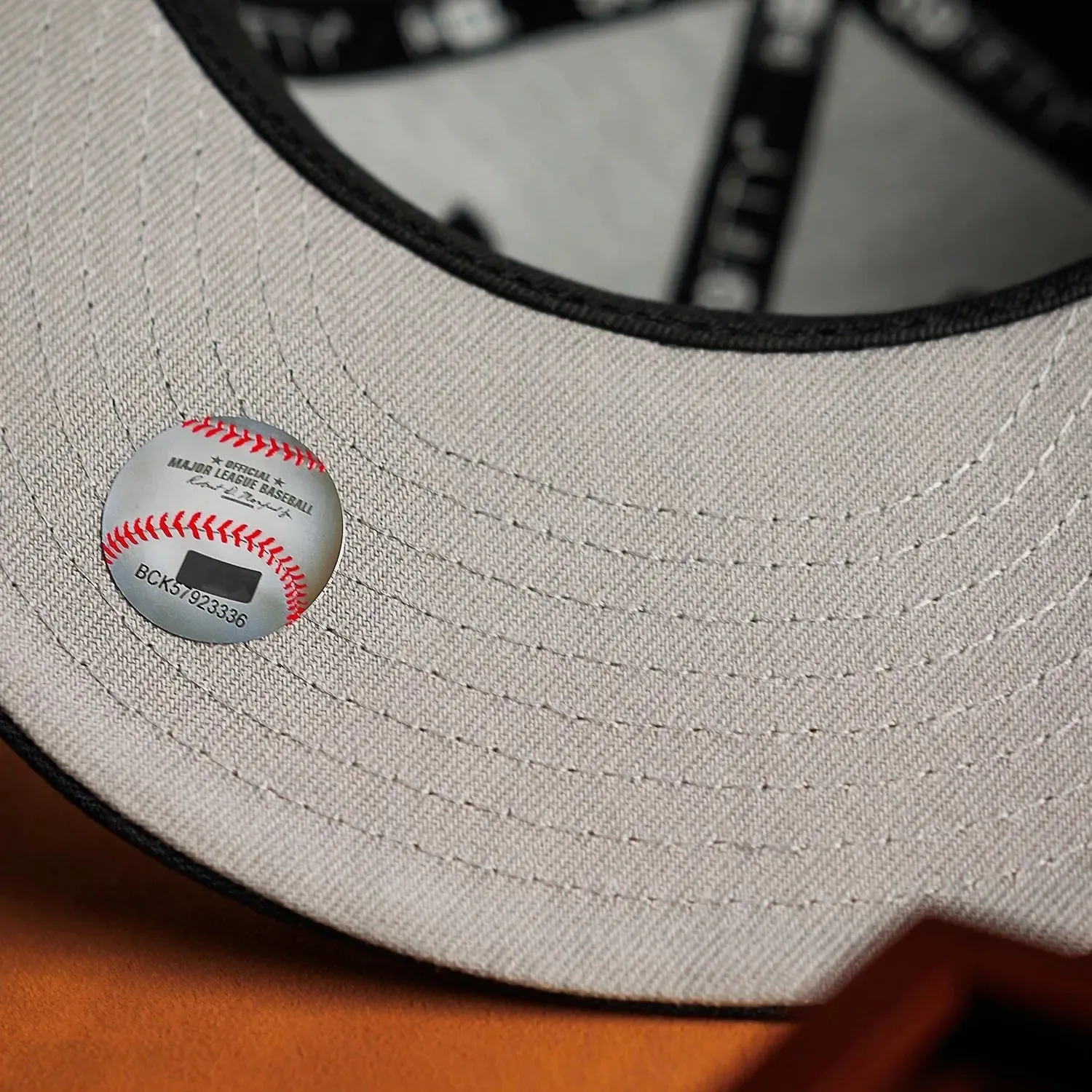 New Era 59Fifty Mlb Mini Logo New York Yankees Ws 99 Navy / Grey Uv Fitted Cap Last Chance Offer Today Only Offer