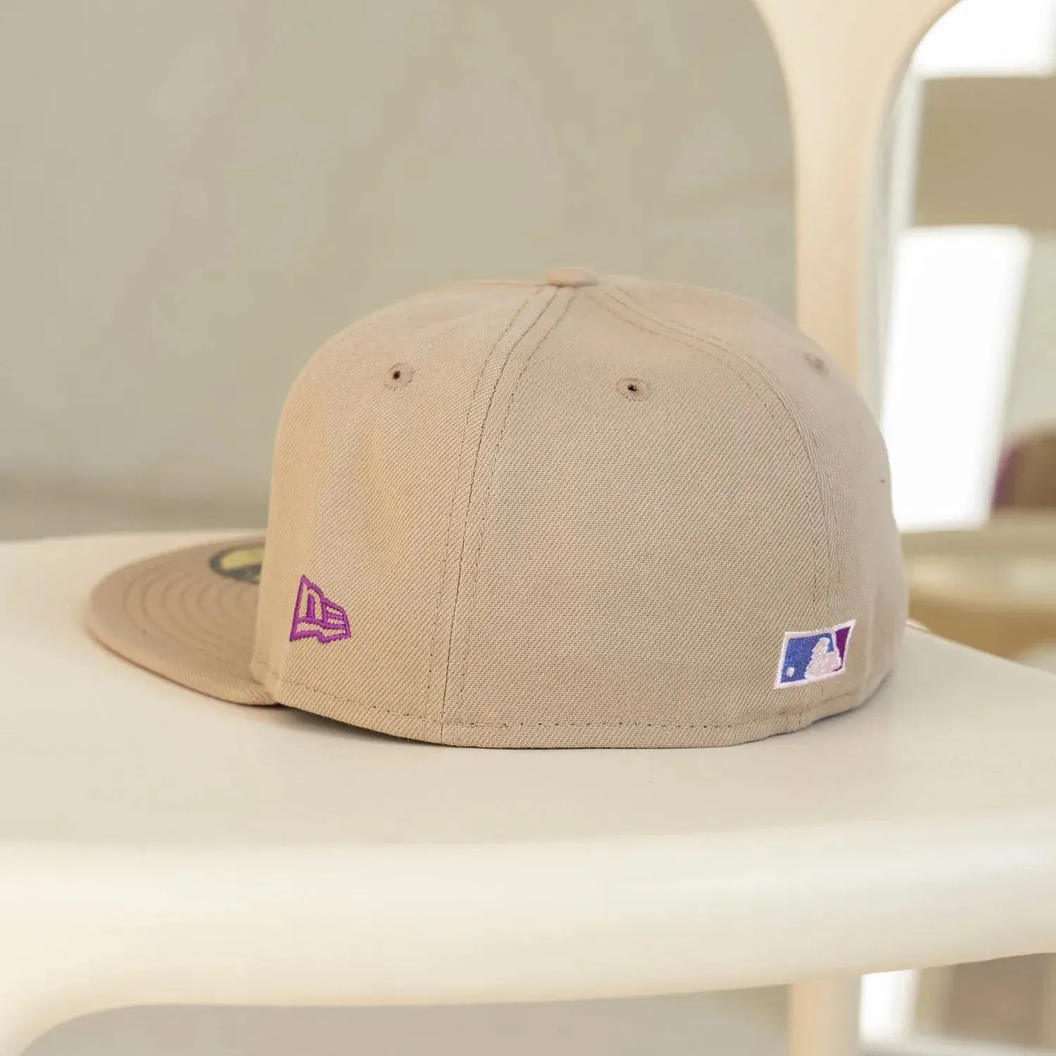 Steal the Deal Now Exclusive Savings Event New Era 59Fifty Mlb San Diego Padres World Series 1998 Camel / Sparkling Grape Uv Fitted Cap