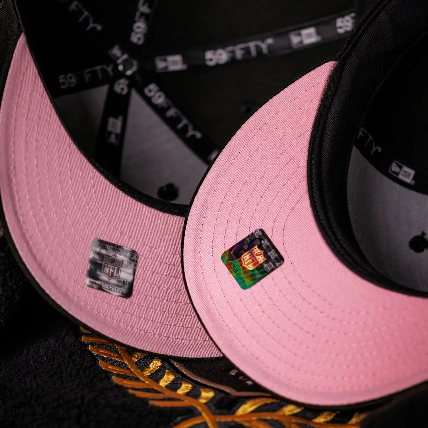 Daily Deal Frenzy New Era 59Fifty Nfl Atlanta Falcons 1966 Established Black / Pink Uv Fitted Cap