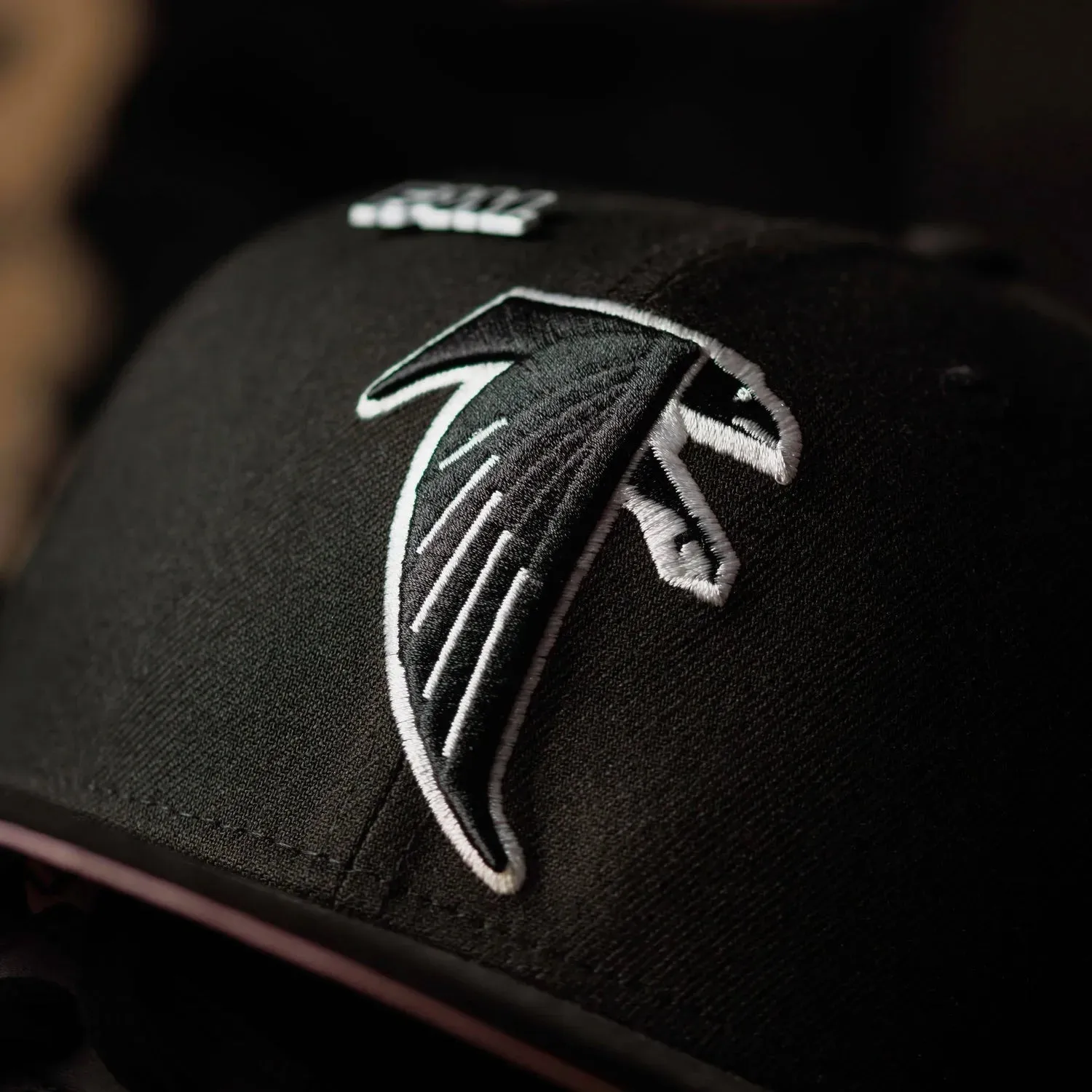 New Era 59Fifty Nfl Atlanta Falcons 1966 Established Black / Pink Uv Fitted Cap Dont Miss Hot Deals Todays Best Deal