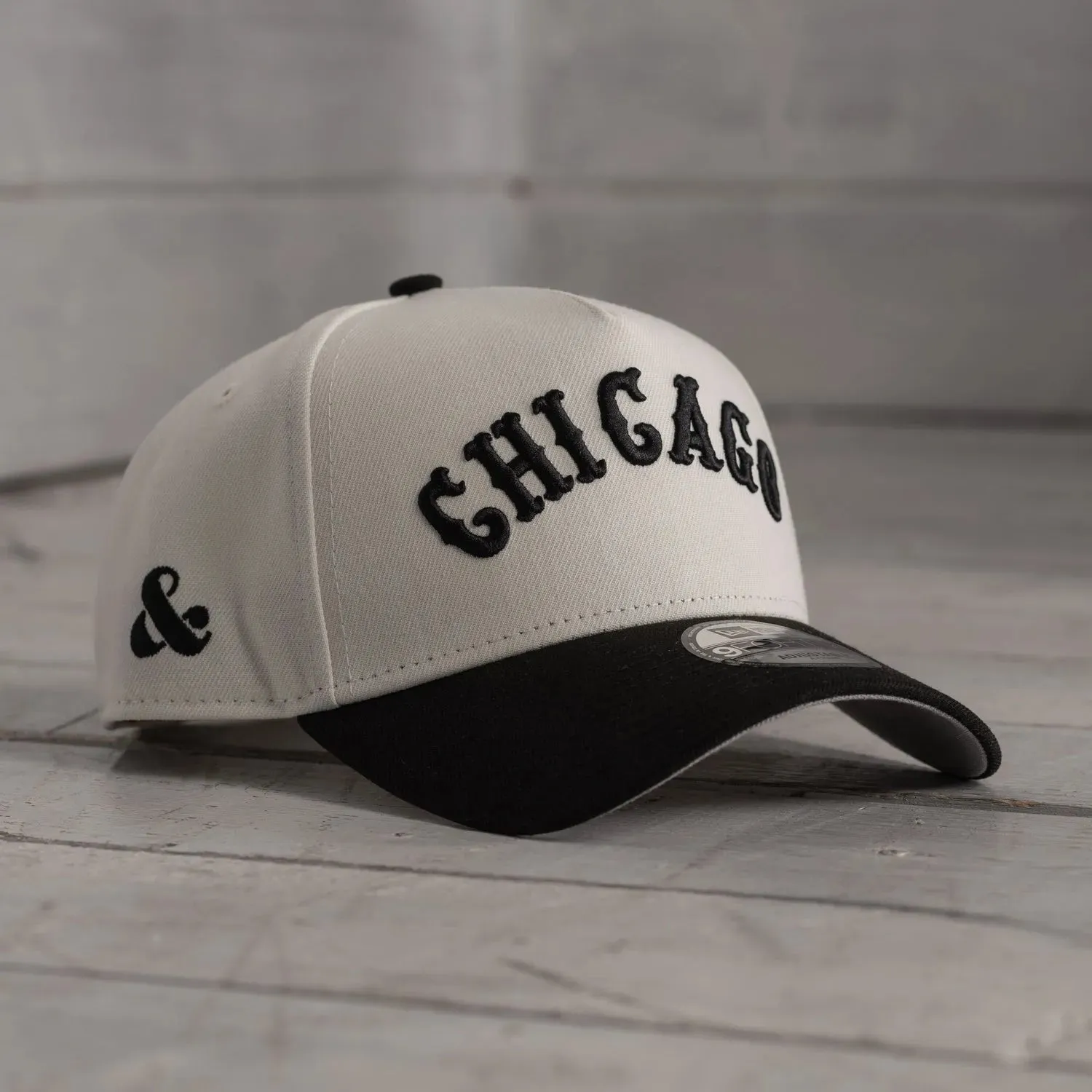 Hot Pick Deal New Era 9Forty A-Frame Mlb Chicago White Sox Forever & Ever Two Tone / Grey Uv Snapback Cap