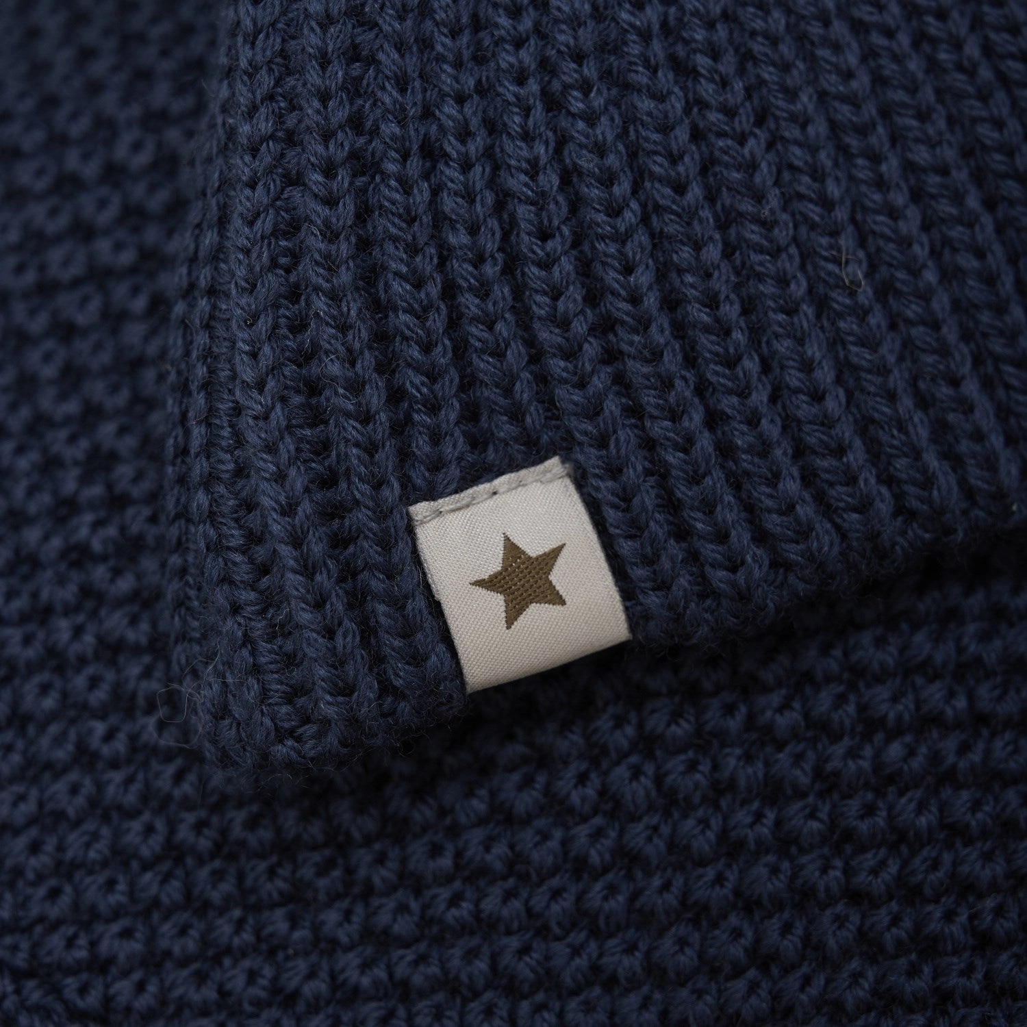 Huttelihut Overture Balaclava Wool Knit Windstop Must-Have Gift Ideas