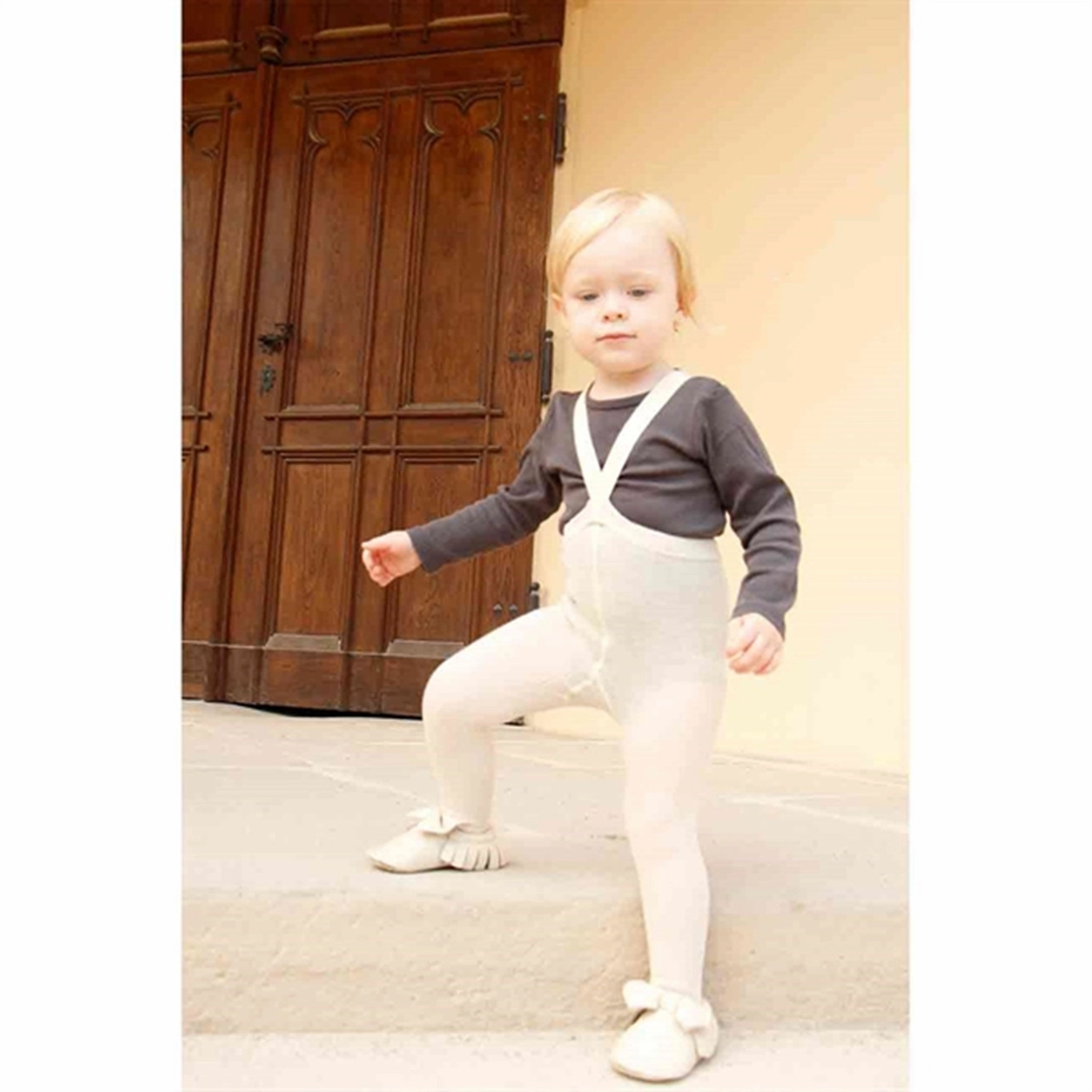 Limited Time Hot Deal Hot Pick of the Day Silly Silas Footed Tights Cream