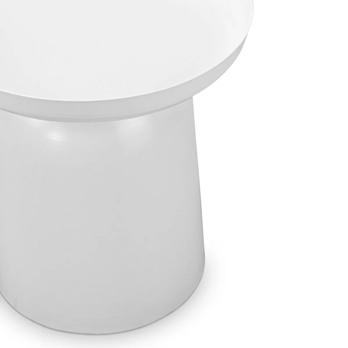 Sirkel Round Pedestal Side Table
