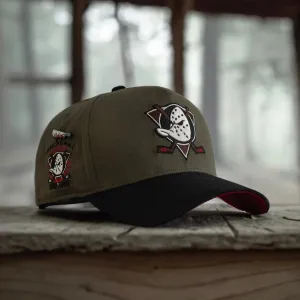 Online Deal Frenzy Best Deal Alert Nhl Anaheim Ducks Sure Shot Snapback 47 Mvp Vintage Sandalwood   Machete Pin