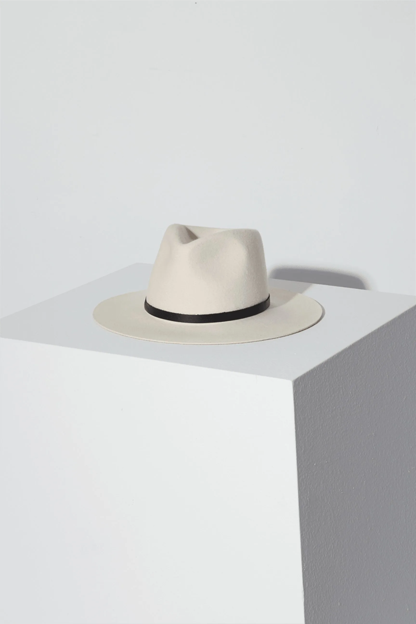 Gift-Worthy Sale Luca Fedora Hat In Creme