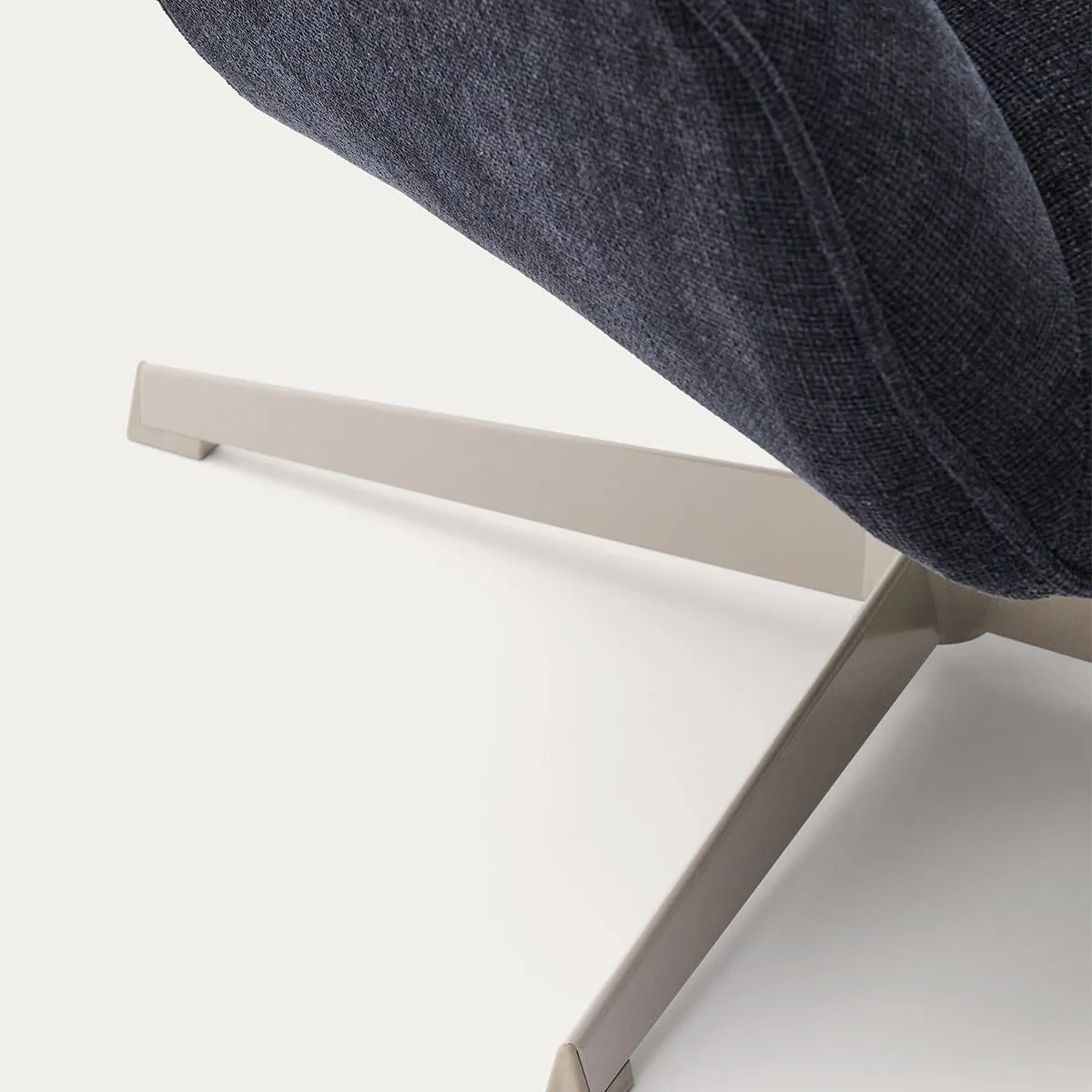 Teryl Arm Chair