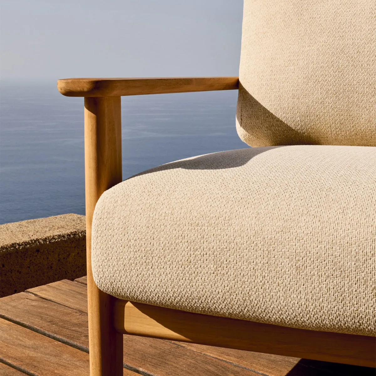 Tirant Armchair (Teak)