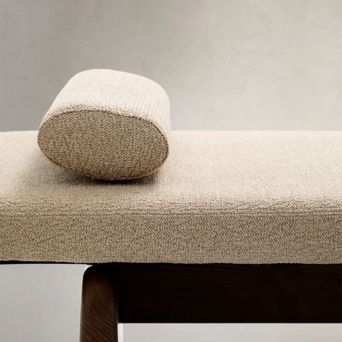 Topaz Daybed