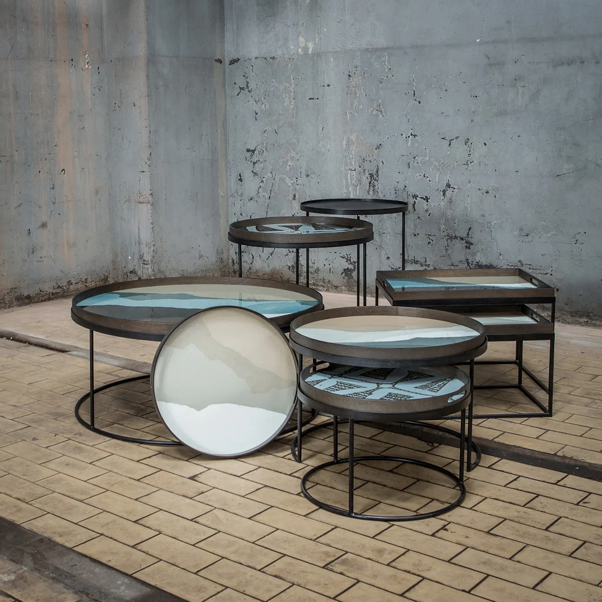 Tray Round Coffee Table Set of 2