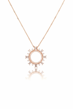 Weekend Flash Offer Baguette Diamond Shipswheel Compass Necklace In Rose Gold